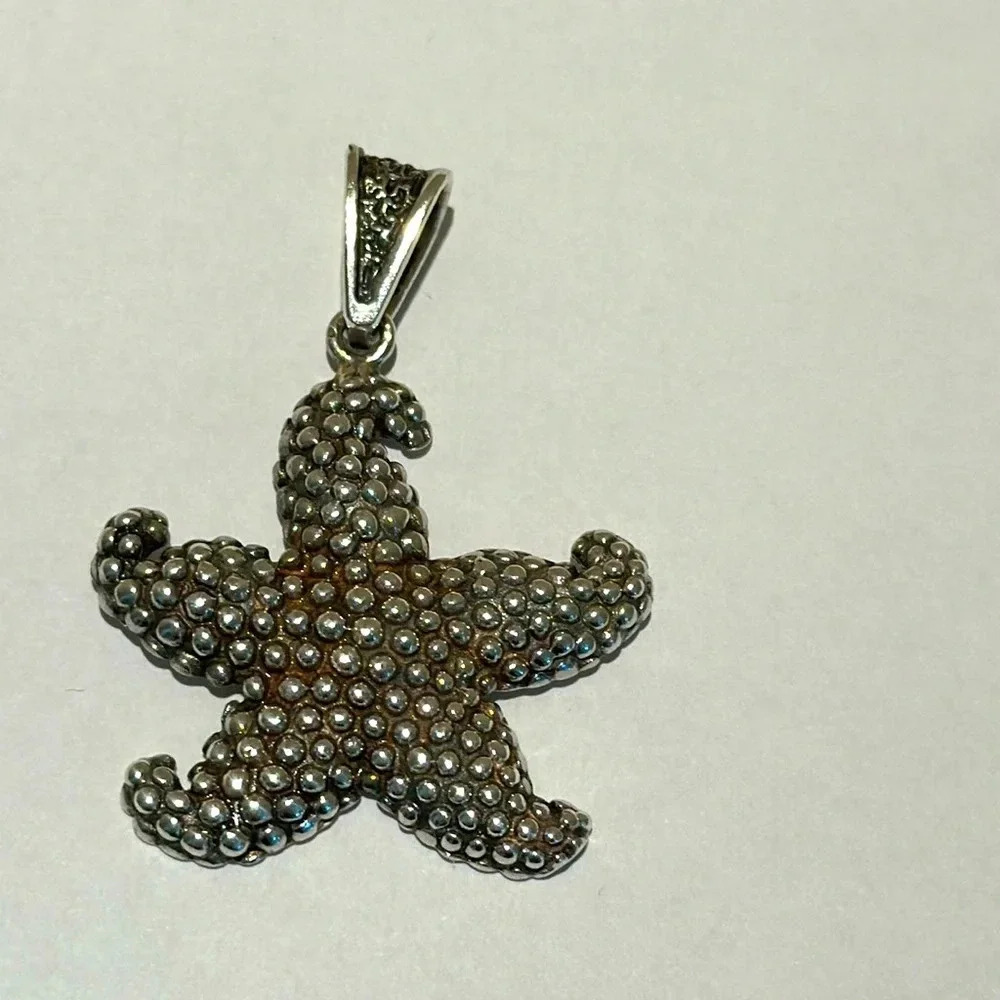 925 Sterling Silver Starfish pendant ~2"